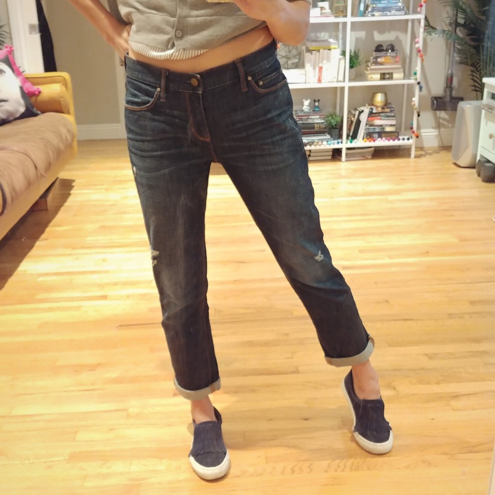 GAP 1969 Distressed Sexy Boyfriend Jeans -Size 25R